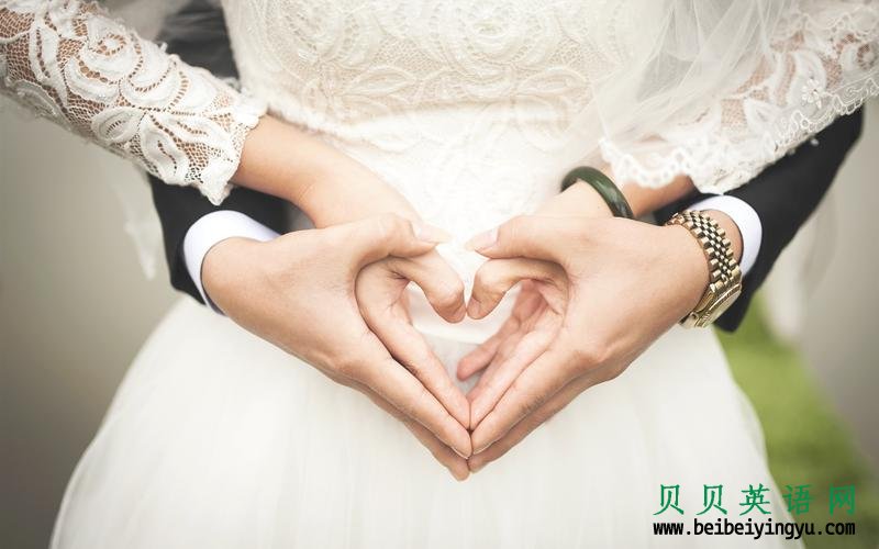 美国40岁从未结婚的人数创历史新高 A record-high number of 40-year-olds in the US have never been married